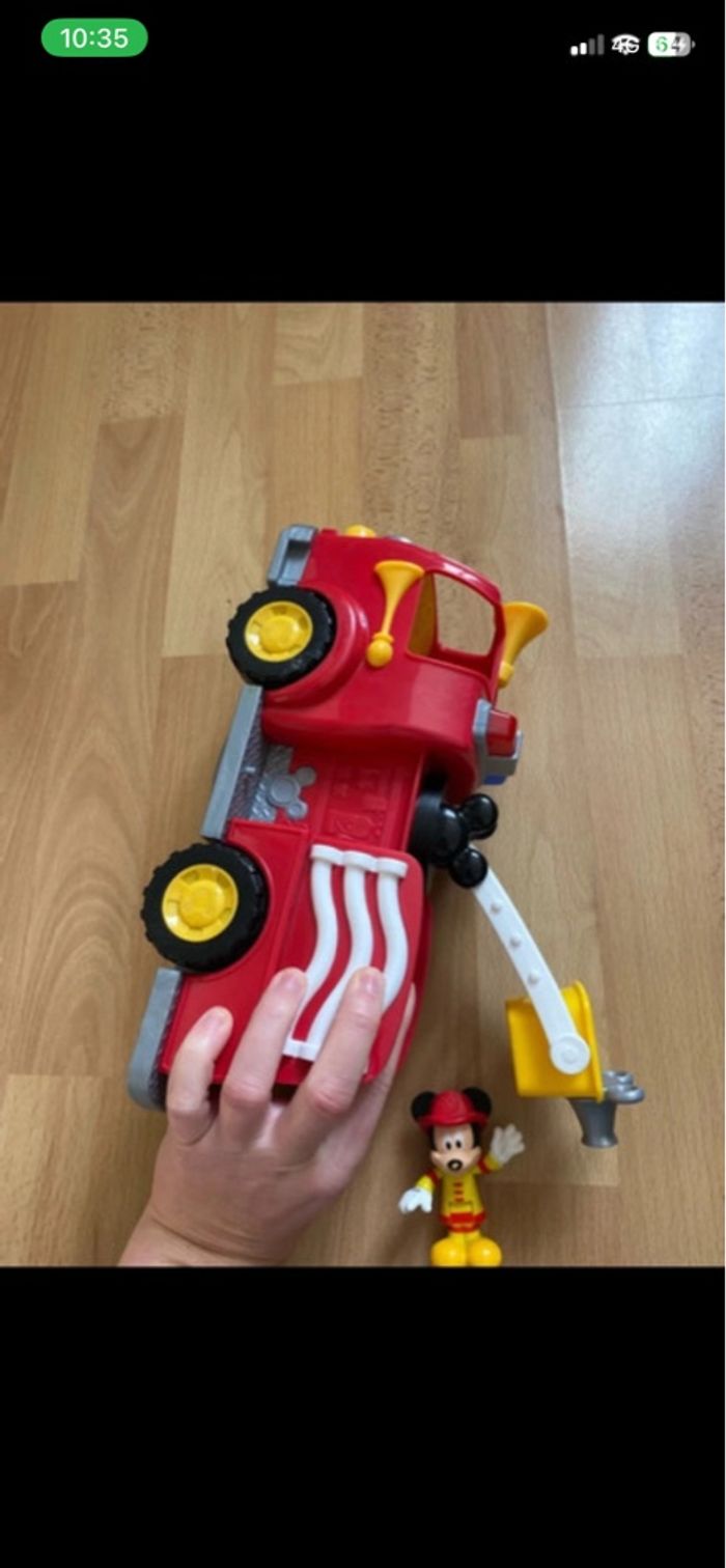 Camion de pompier Mickey - photo numéro 8