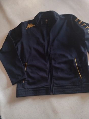 Veste Kappa. Taille 6 ans.