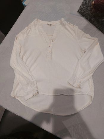 Blouse blanche Taille M / 38 Cache noir Très bon état