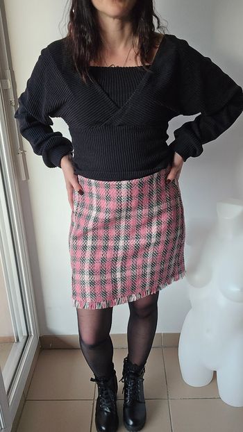 Jupe droite a carreaux stradivarius taille 40