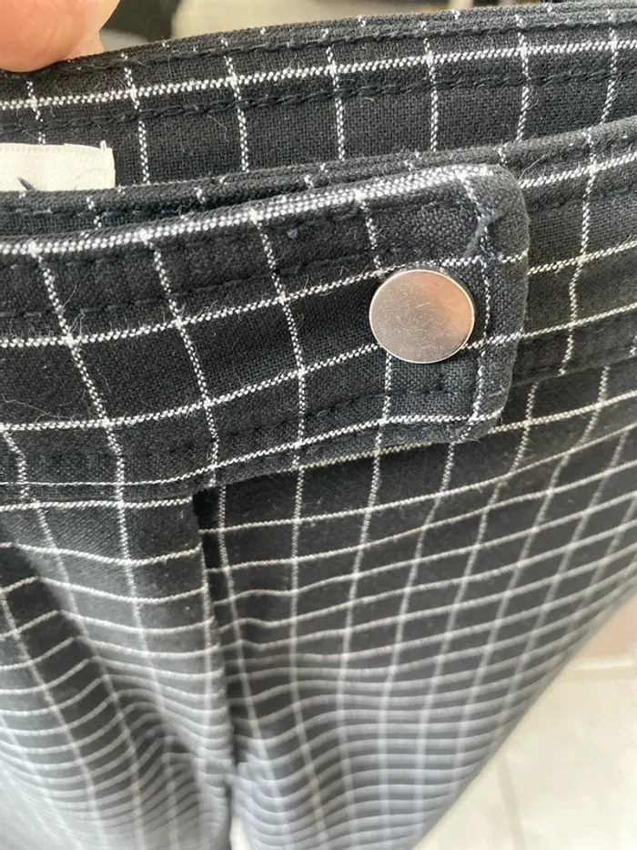 Pantalon noir à carreaux H&M - photo numéro 5
