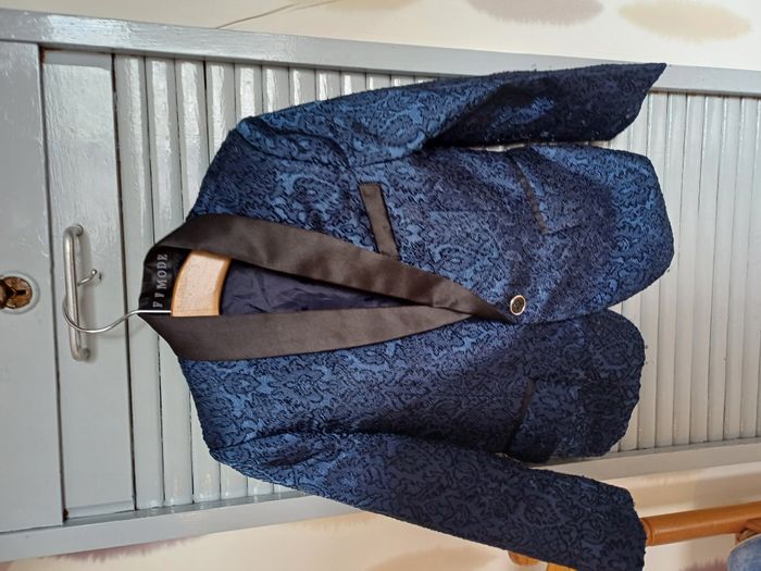 veste et chapeau de paille Garçons Taille 3 ans - photo numéro 4