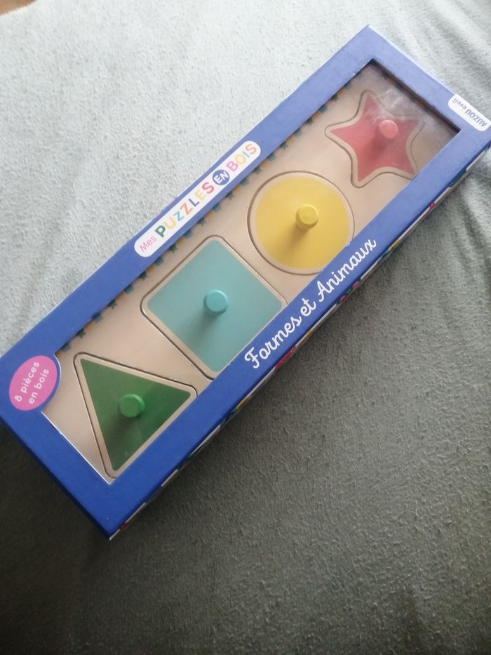 Puzzle bois encastrement