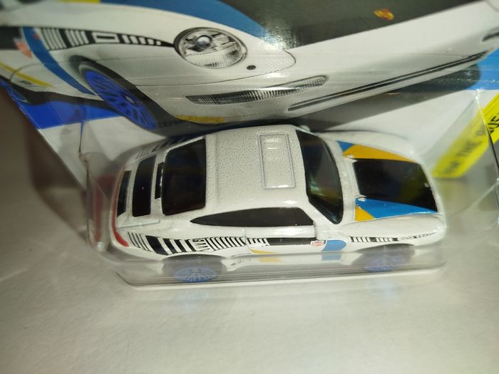 Hot Wheels '96 Porsche Carrera 2024 - photo numéro 6