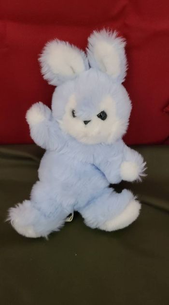 lapin bleu blanc nounours peluche lapin