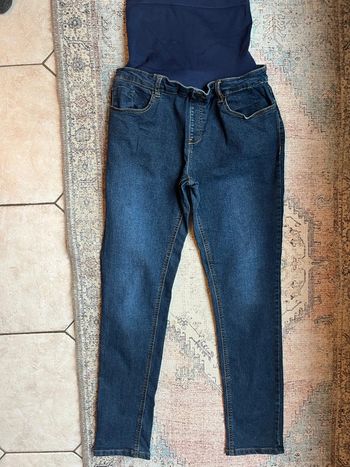 Maternity jeans