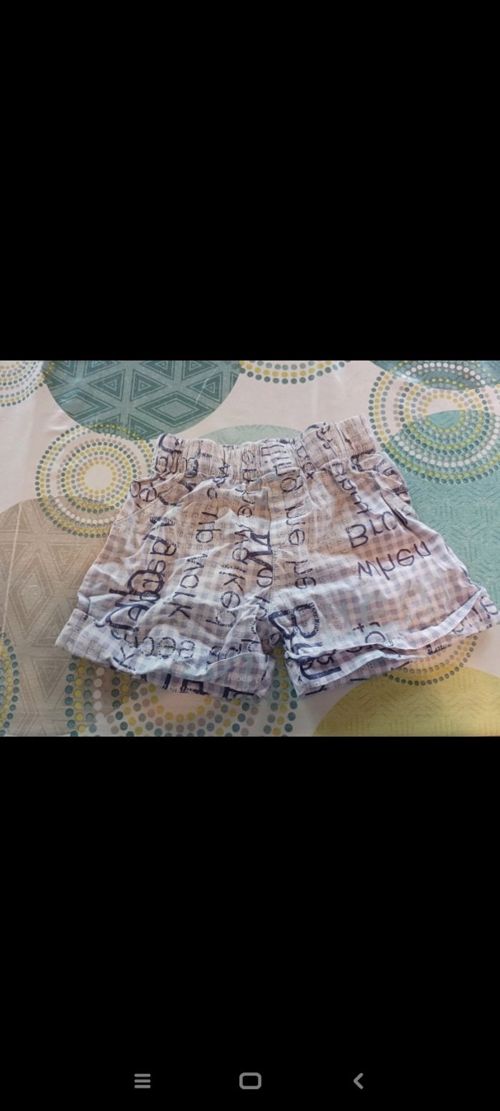Short 28 mois garçon Gémo TBE - photo numéro 4