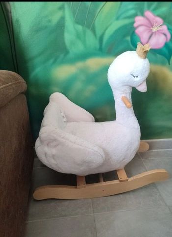 Bascule cygne blanc 6 mois Verbaudet 