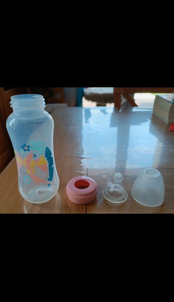 Biberon en plastique T1/2/3 - photo numéro 7