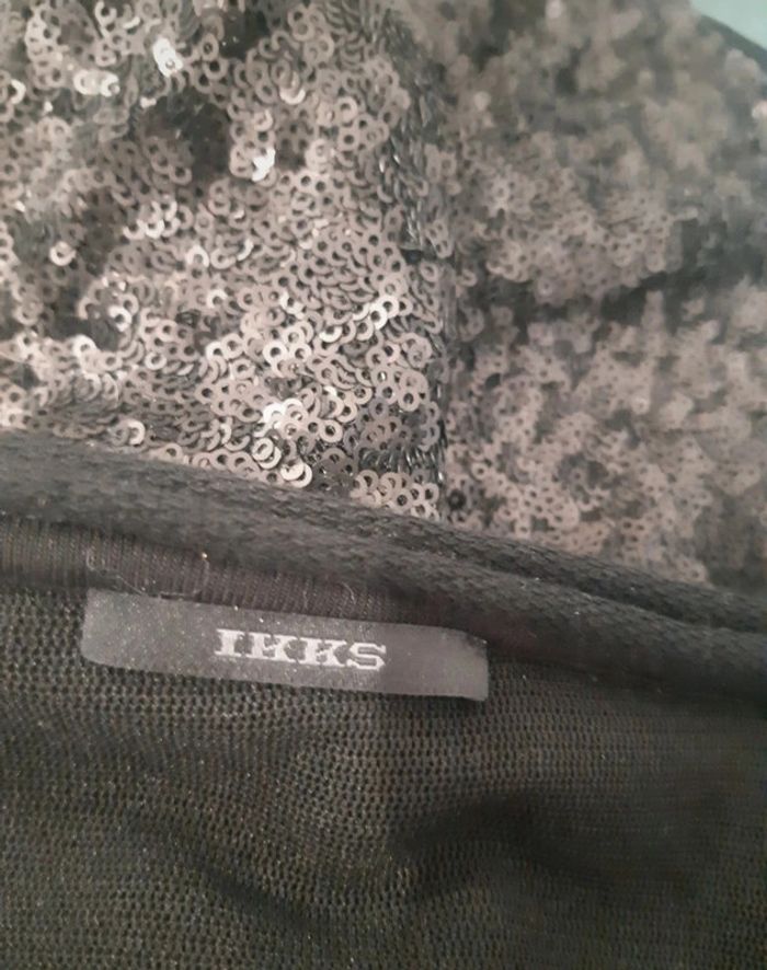Ikks haut tee-shirt bi matière sequins noir T 36/38 en tbe - photo numéro 10
