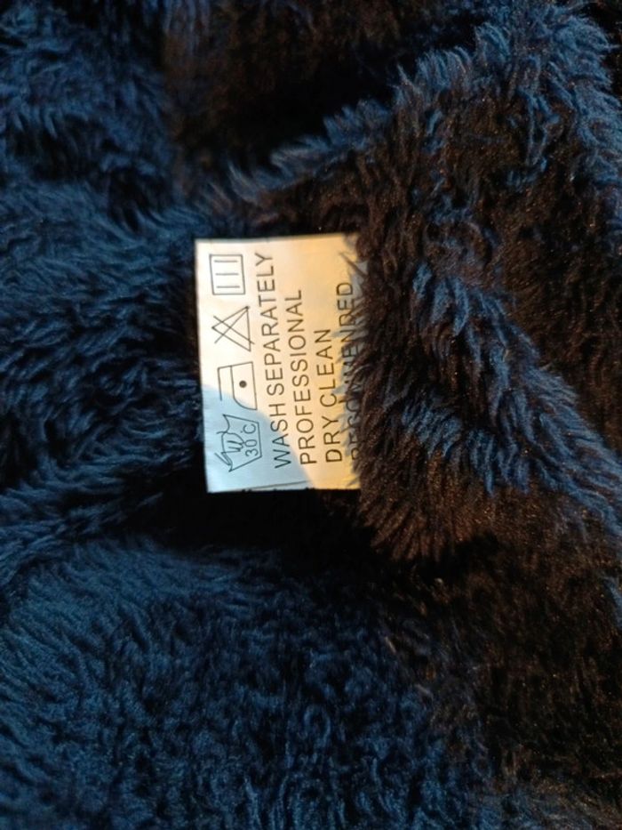 Manteau noir - photo numéro 4