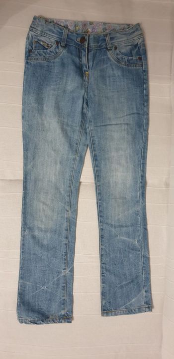 Jean  Claire 10ans tape à l'œil