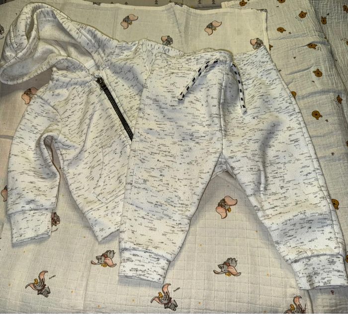 Ensemble jogging bébé