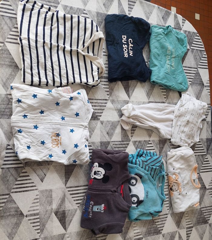 Lot 6 mois - photo numéro 9