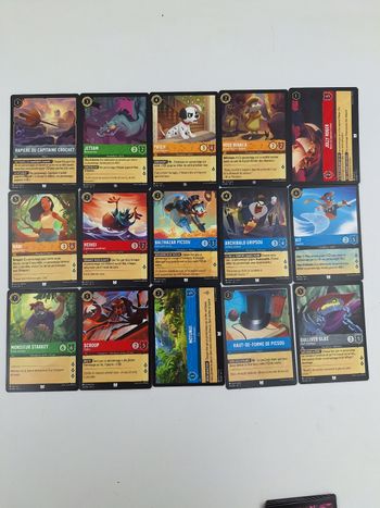 Lot 19 : 30 x Lorcana FR chap. 3 : CO + UNCO