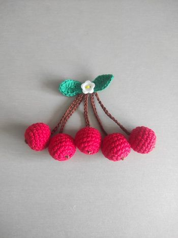 Dinette grappe cerise 