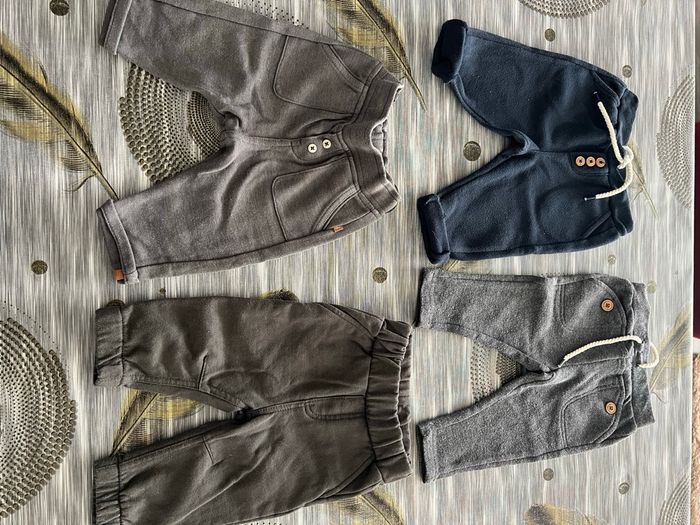 Habits garçon 6 mois pantalons et salopette - photo numéro 3