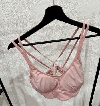 Brassière de sport rose uni à dos croisé - Taille M/L