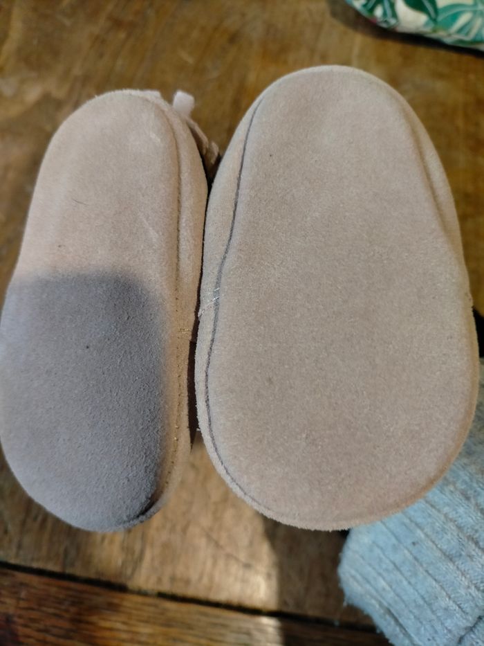 Mocassins bébé Rose et Chocolat neufs pt 18 - photo numéro 4