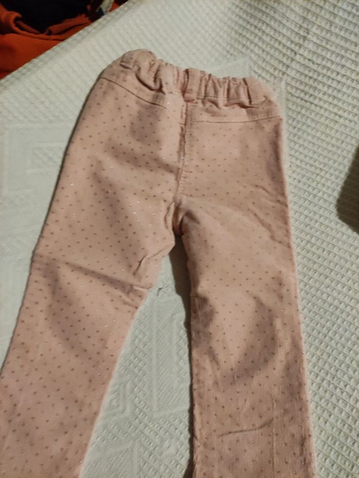 Pantalon rose et point argente 24 mois - photo numéro 5