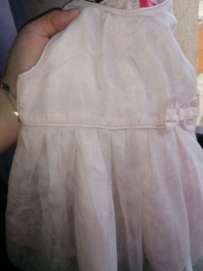 Robe 6 mois - photo numéro 3