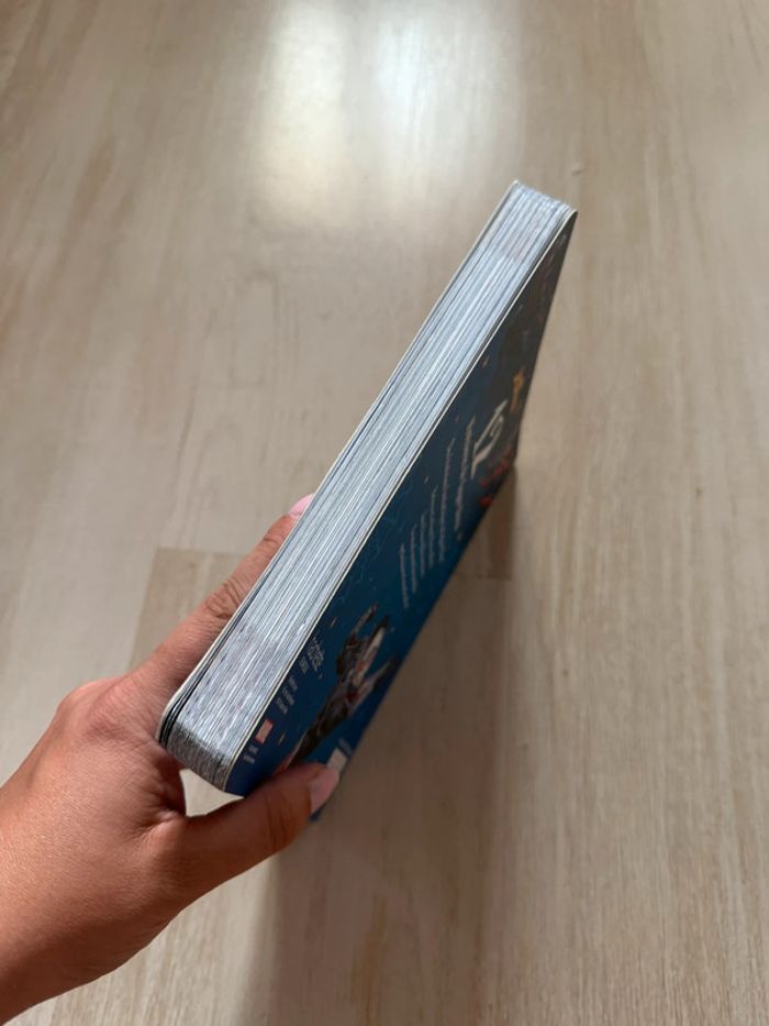 Livre 12 histoires de super-héros, thème Spider-Man Hachette Jeunesse - photo numéro 4
