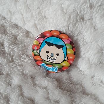 Badge broche manga goodies japon japan francky one piece