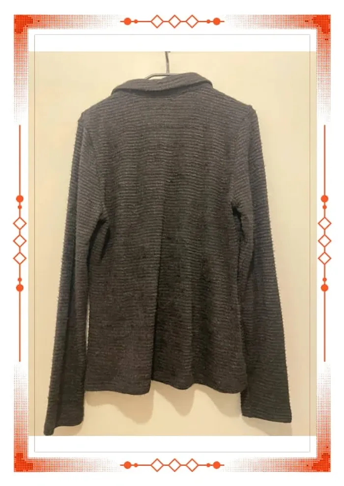 Chemise noir 36/38 - photo numéro 4
