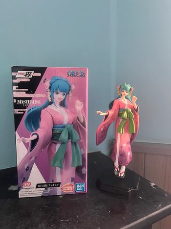 Figurine Komurasaki one piece