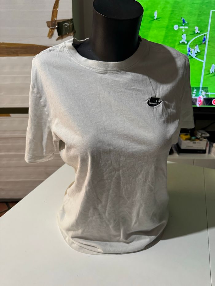 Teeshirt blanc Nike taille S