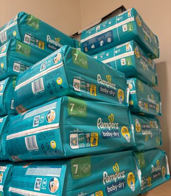 Couche Pampers taille 7