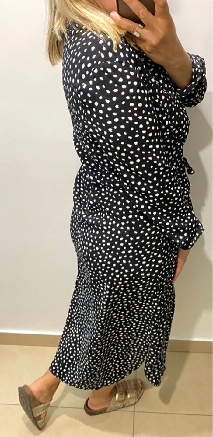 🖤 Robe chemise noire imprimé blancs – Pieces Taille M - photo numéro 5