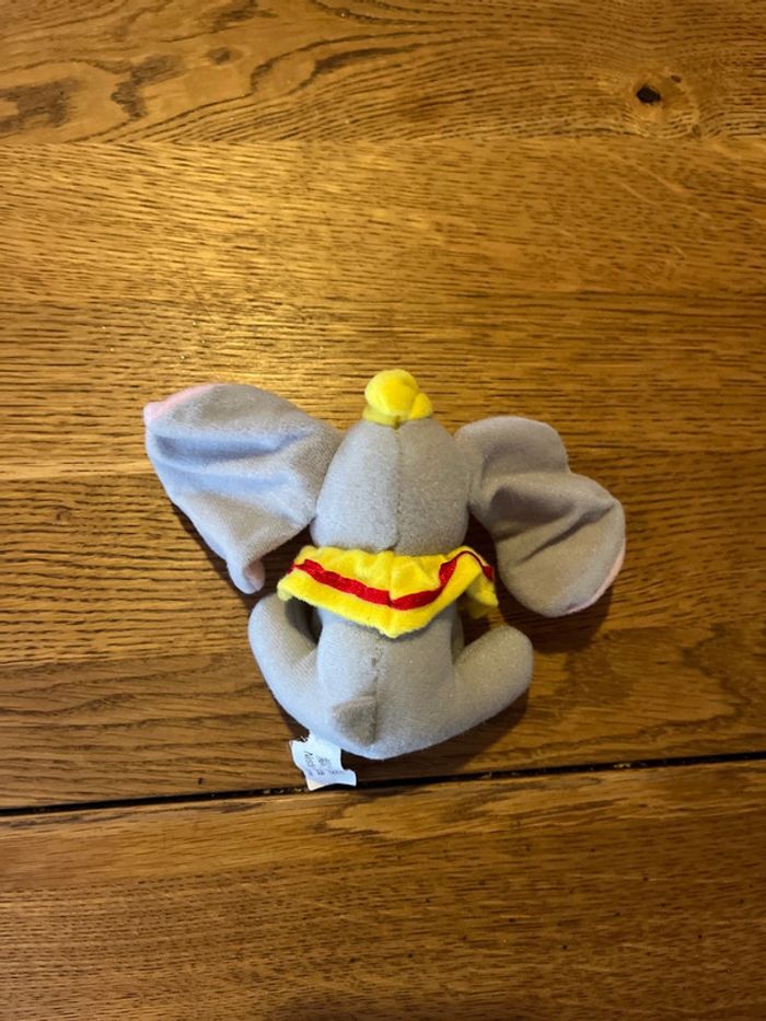 Petite peluche symbole disney nestlé - photo numéro 4