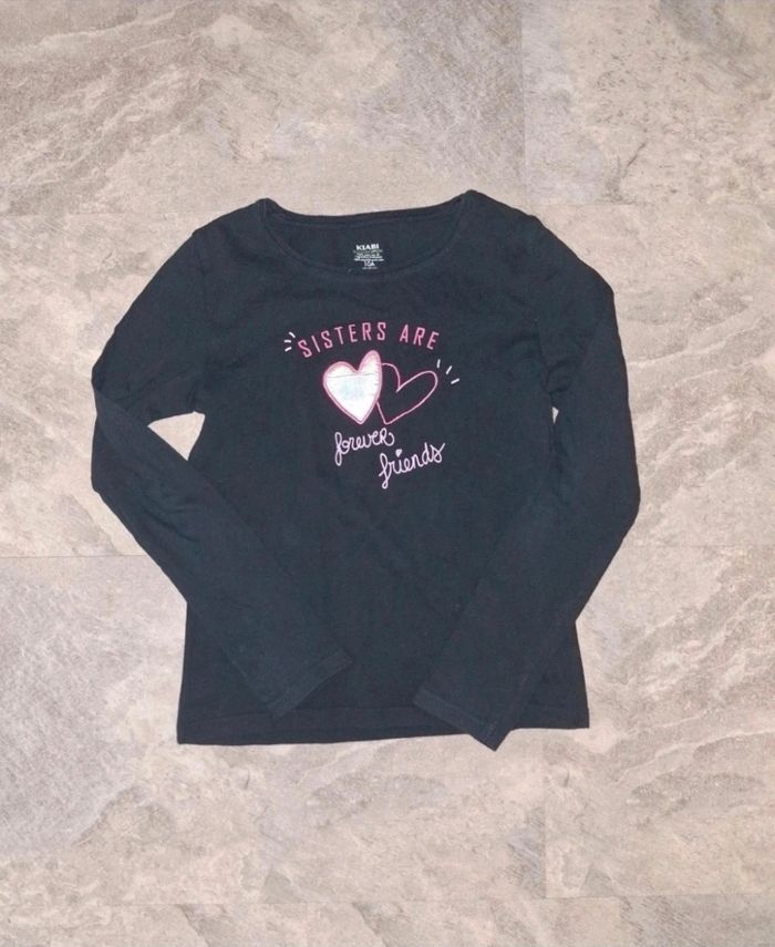 Pull kiabi taille 10 ans en tres bon état