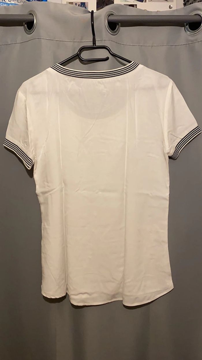 Teeshirt blanc détails manches - photo numéro 4