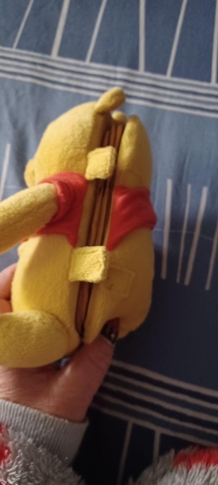 Très belle petite peluche livre Winni l'ourson - photo numéro 8
