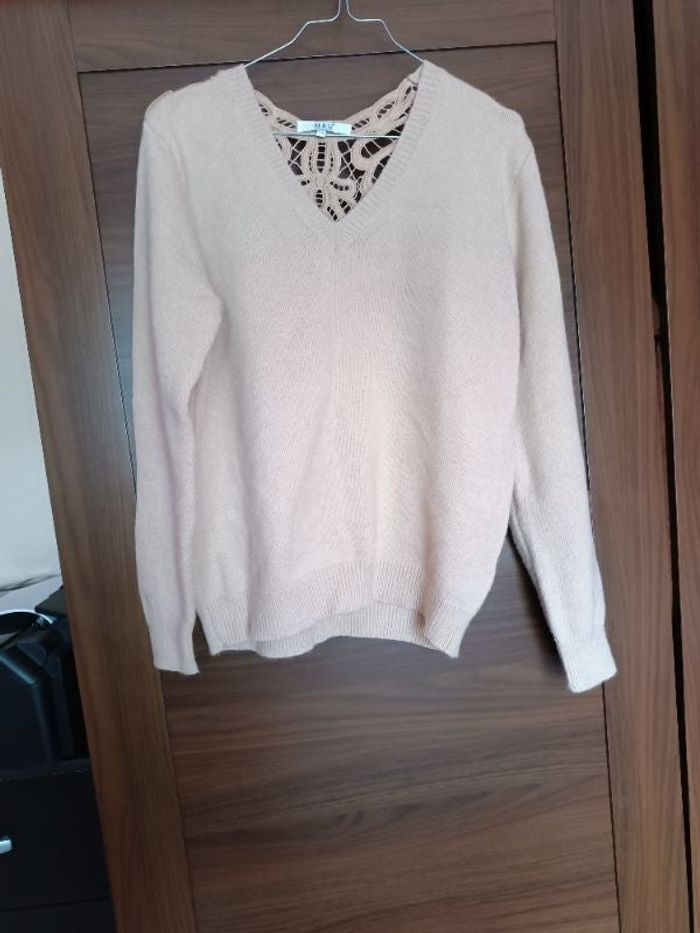 Pull femme avec dentelle