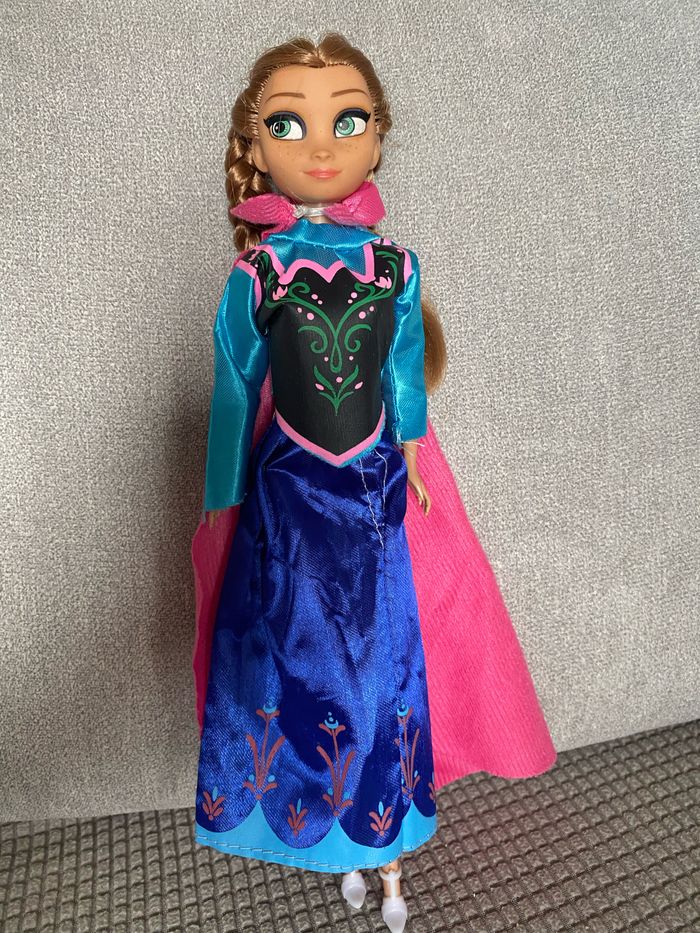 Poupée Anna reine des neiges Frozen Disney - photo numéro 3