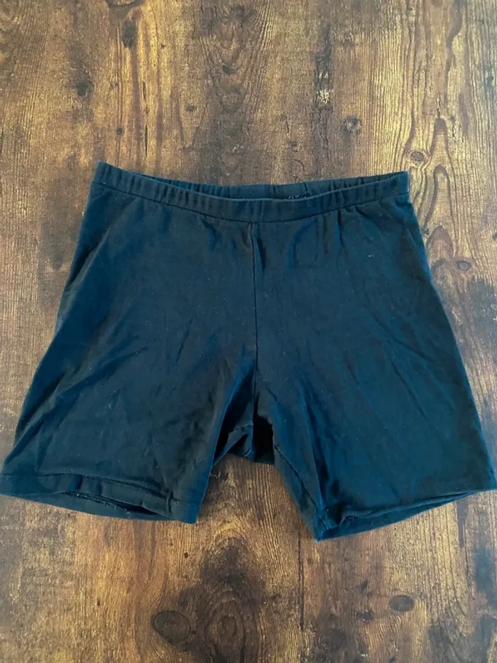 Short cycliste