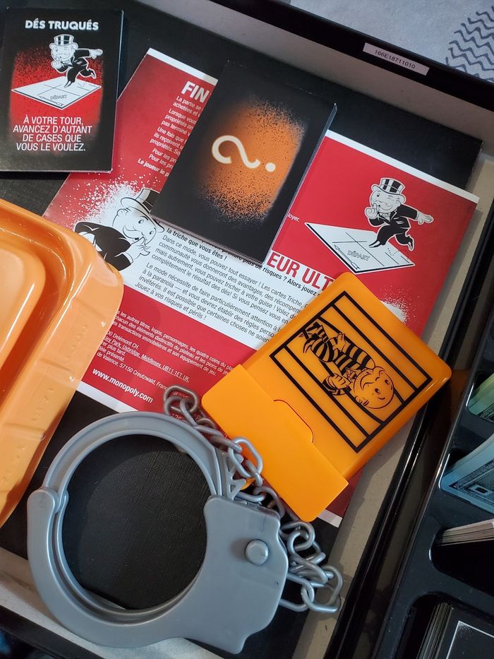 Jeu de société Monopoly Édition tricheurs - photo numéro 6