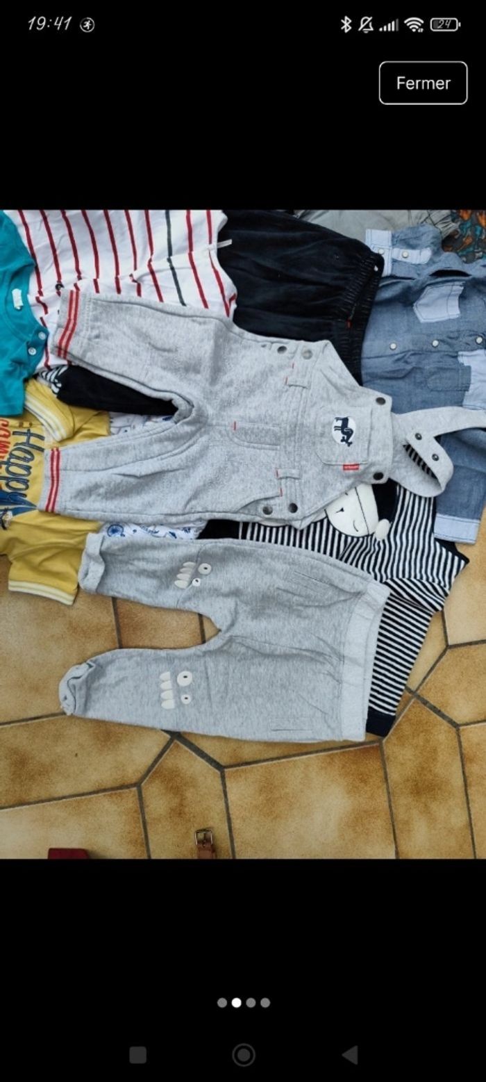Lot de vêtements bébé