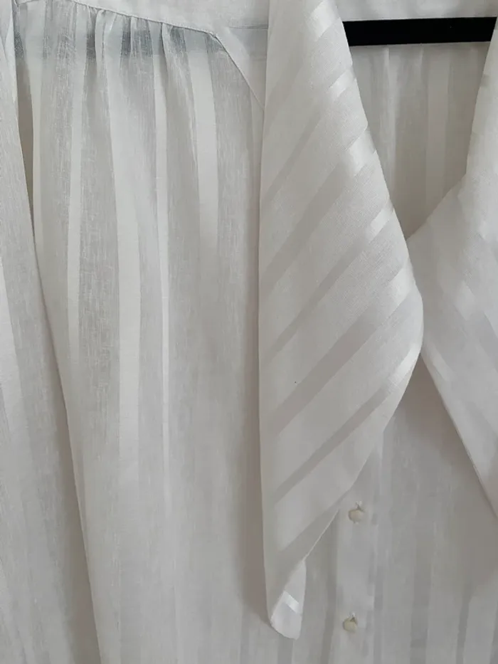 Chemisier vintage blanc avec col lavallière - photo numéro 3