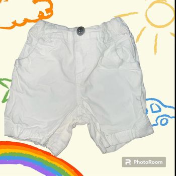 Short blanc