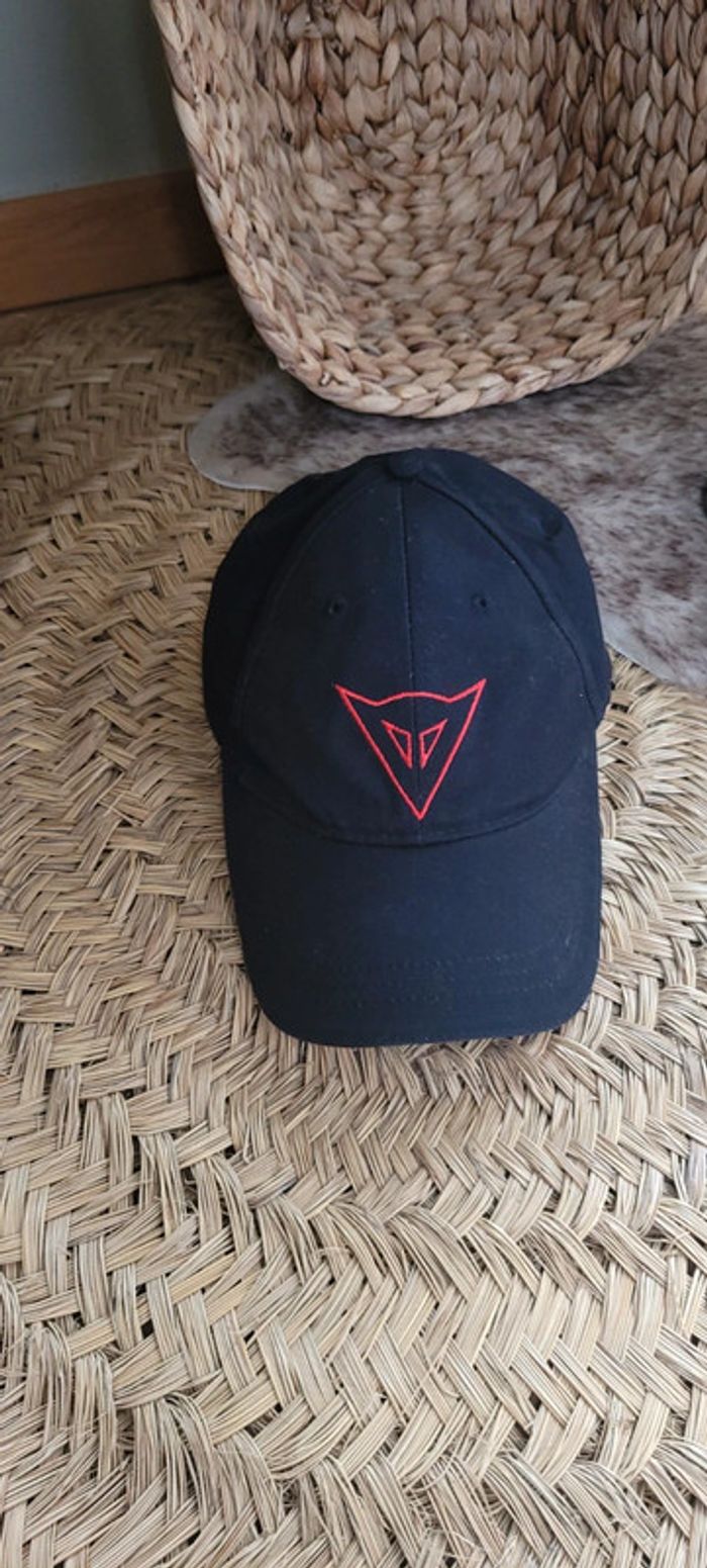Casquette Dainese Parfait état Taille unique