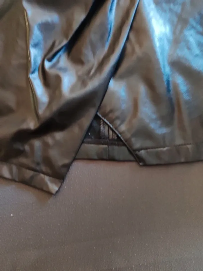 Mini jupe effet cuir taille 34 - photo numéro 2