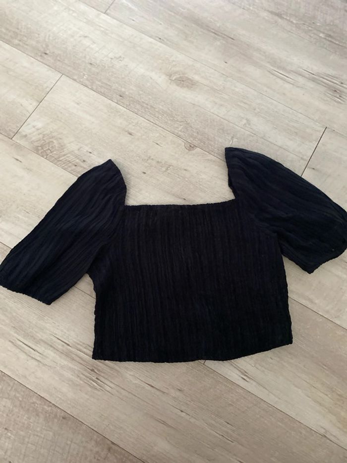 T shirt crop top