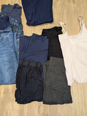 Lot vêtements de grossesse