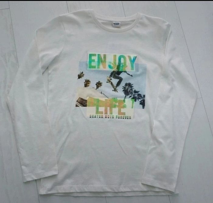 Tee shirt
