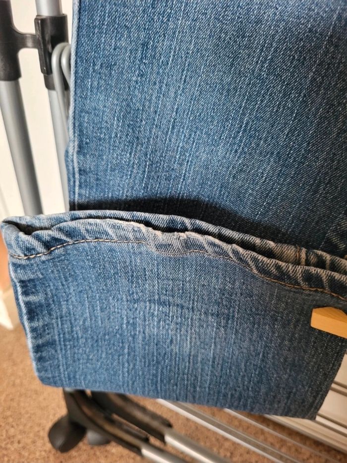 Pantalon jean bleu délavé - photo numéro 8