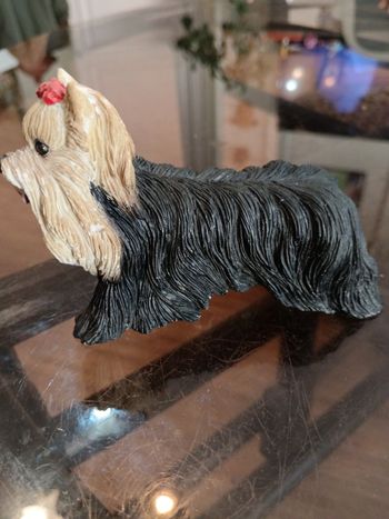 Figurine chien Yorkshire 